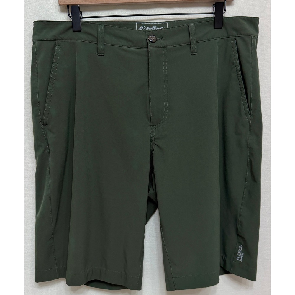 Eddie Bauer Men's Shorts Flexion Amphis Dark Green Outdoor Hiking Performance 35